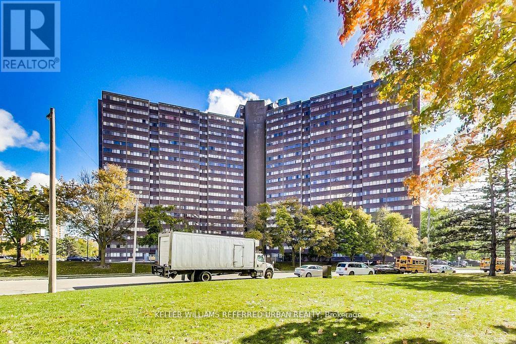 #1215 11 WINCOTT DRIVE - 37