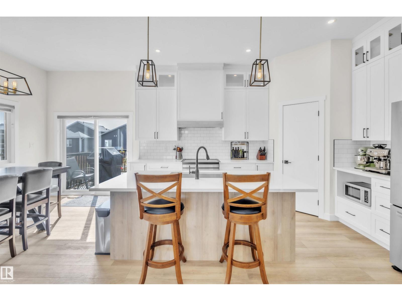 304 FUNDY WY - 10