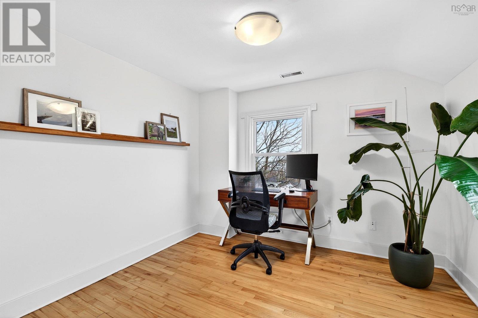 Property 23 of 36 of 3755 High Street