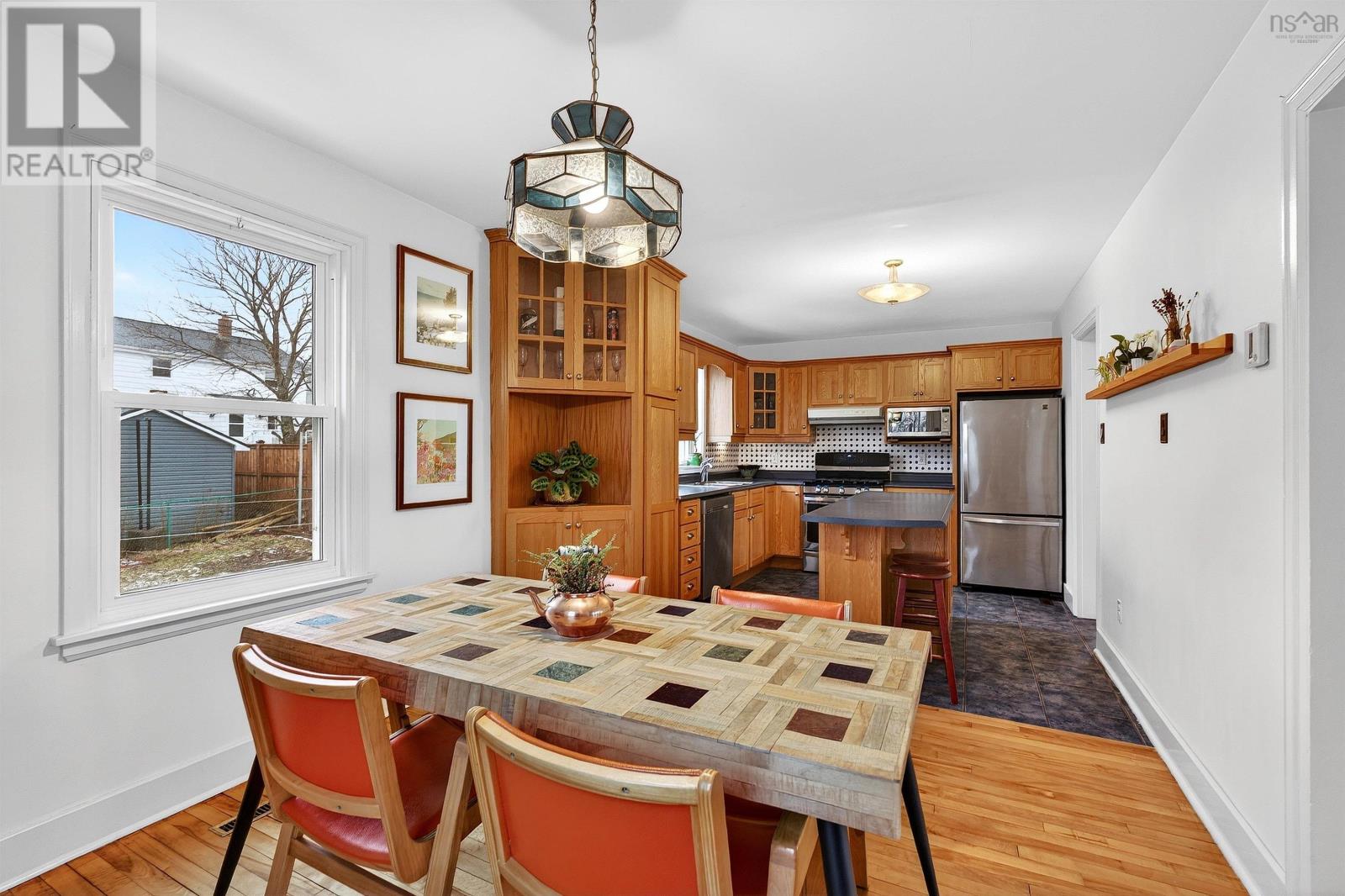 Property 13 of 36 of 3755 High Street