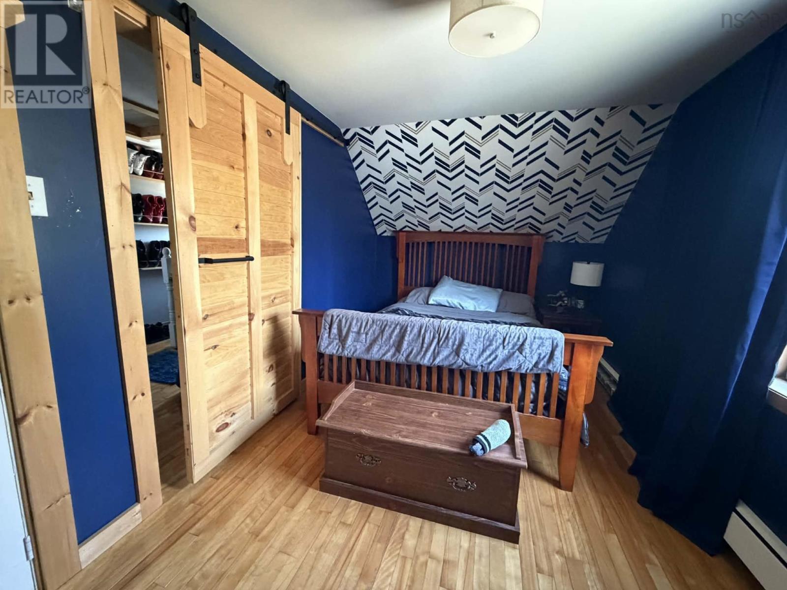 Property 23 of 47 of 126 Pembroke Road