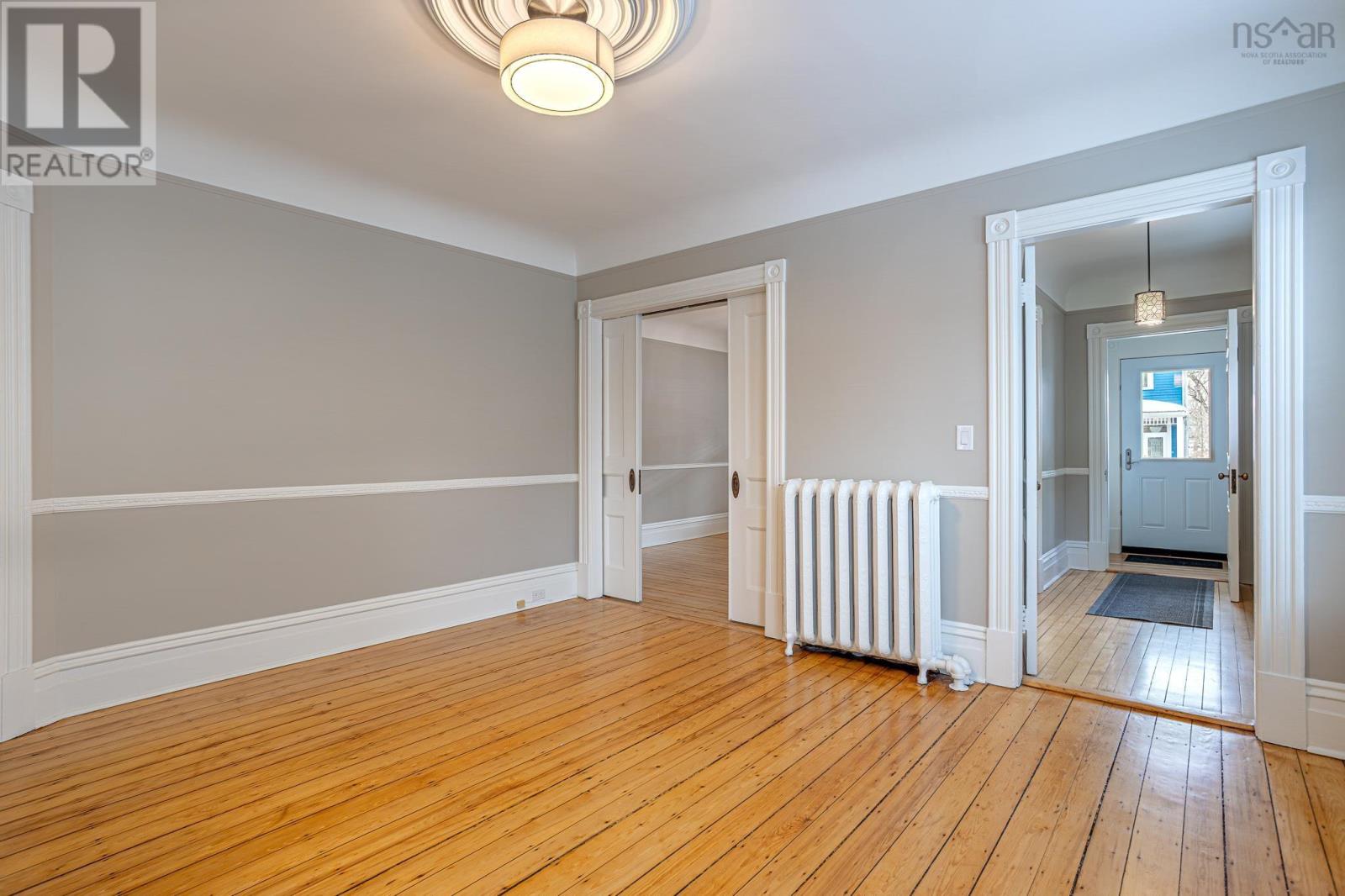 Property 29 of 44 of 6045/6047 Williams Street