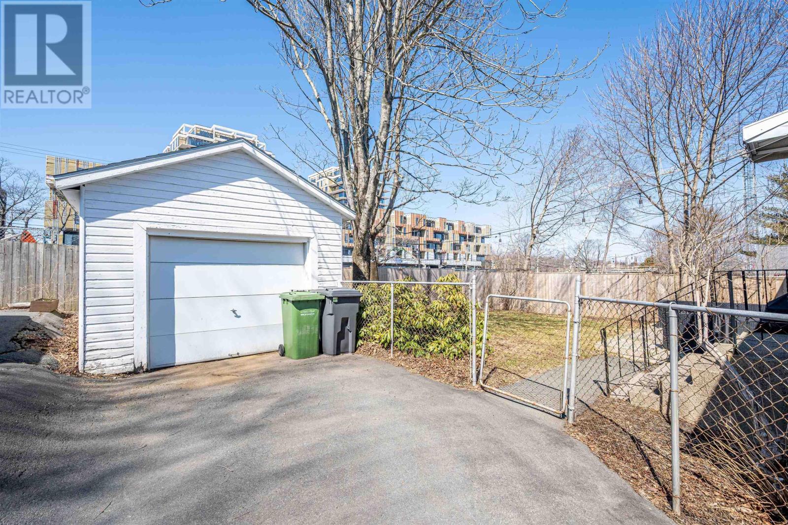 Property 30 of 30 of 3470 Rowe Avenue