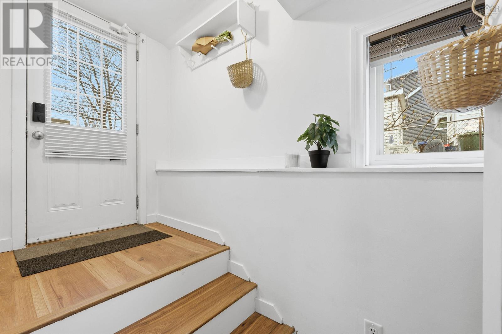 Property 40 of 49 of 6481 Liverpool Street