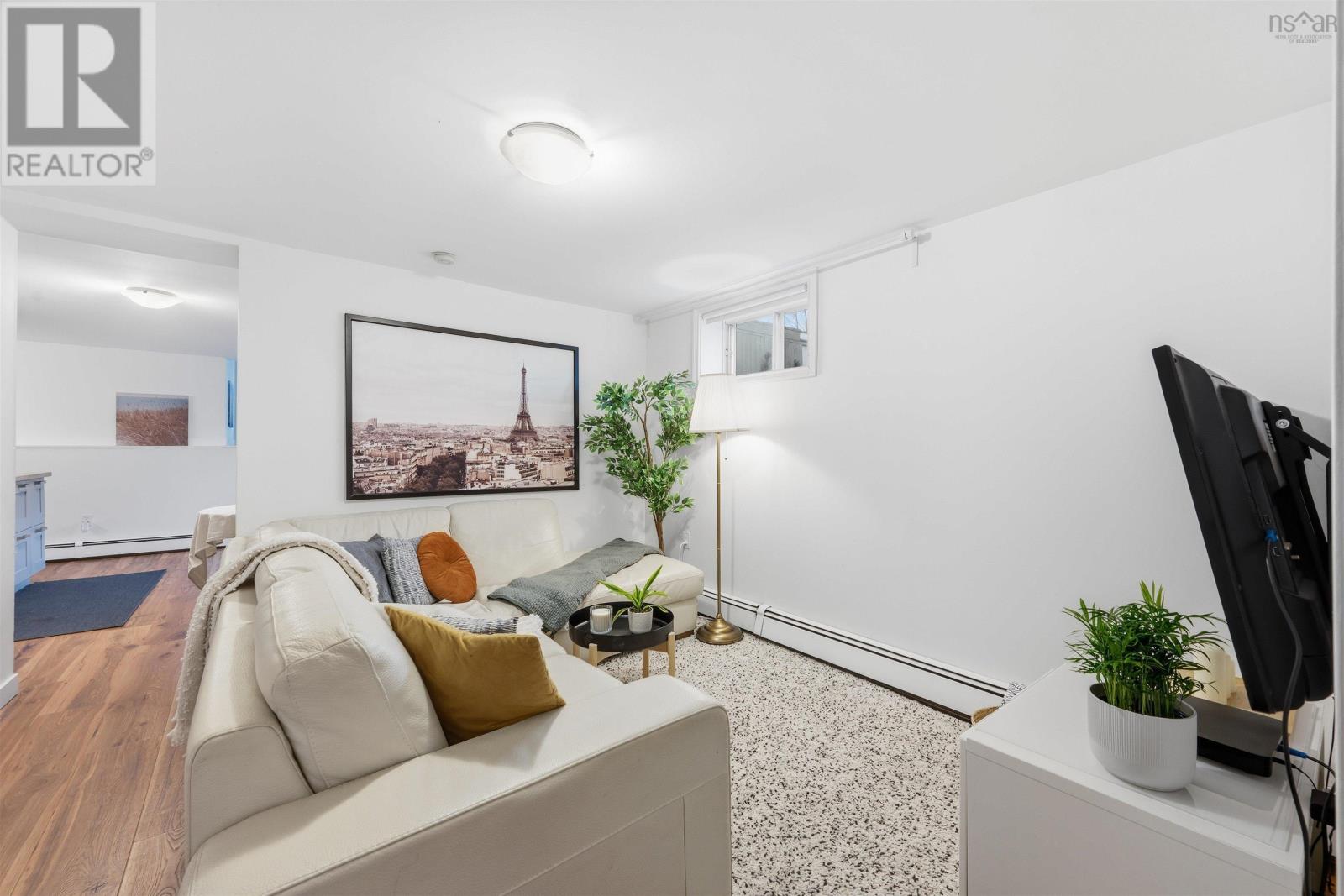 Property 28 of 49 of 6481 Liverpool Street