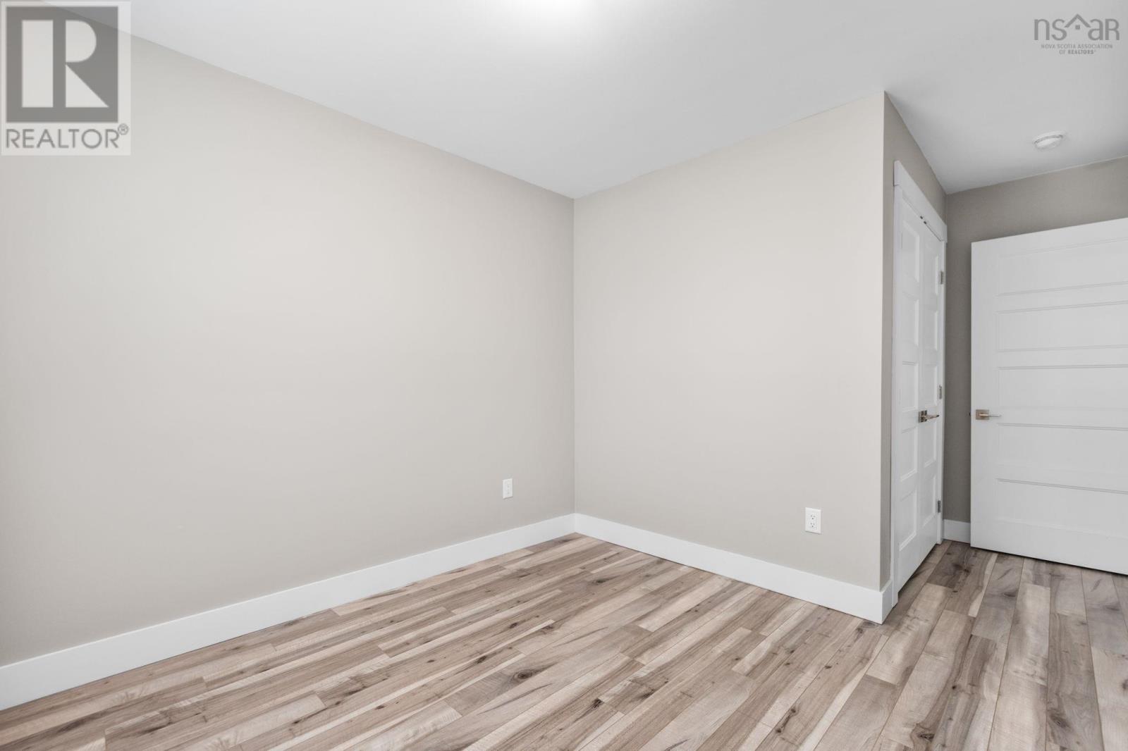 Property 24 of 40 of 46 Grosse Street