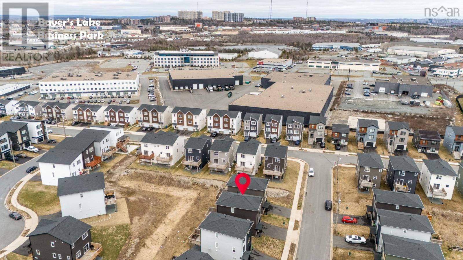 Property 39 of 40 of 46 Grosse Street