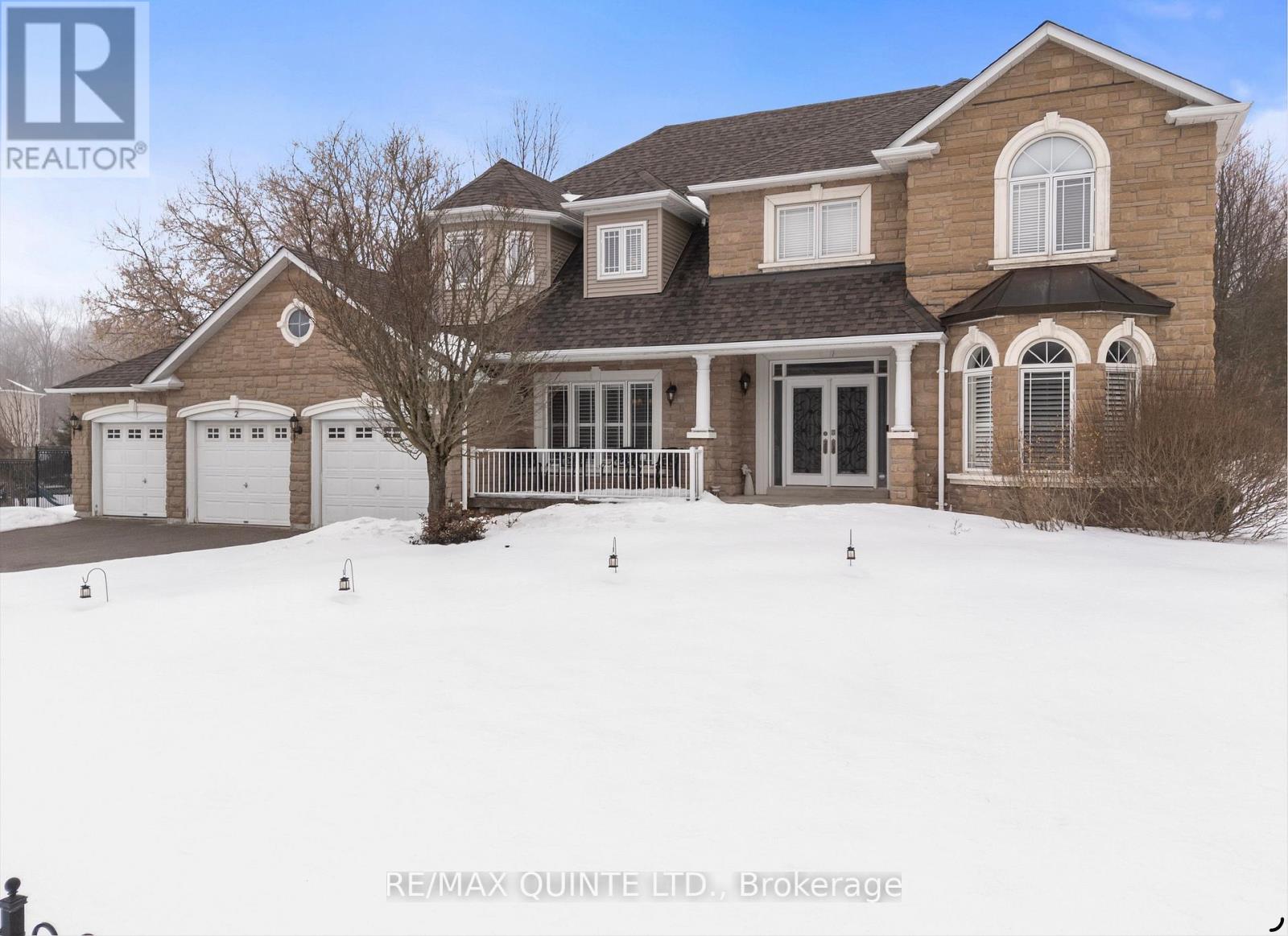 2 TREEVIEW AVENUE — photo 46