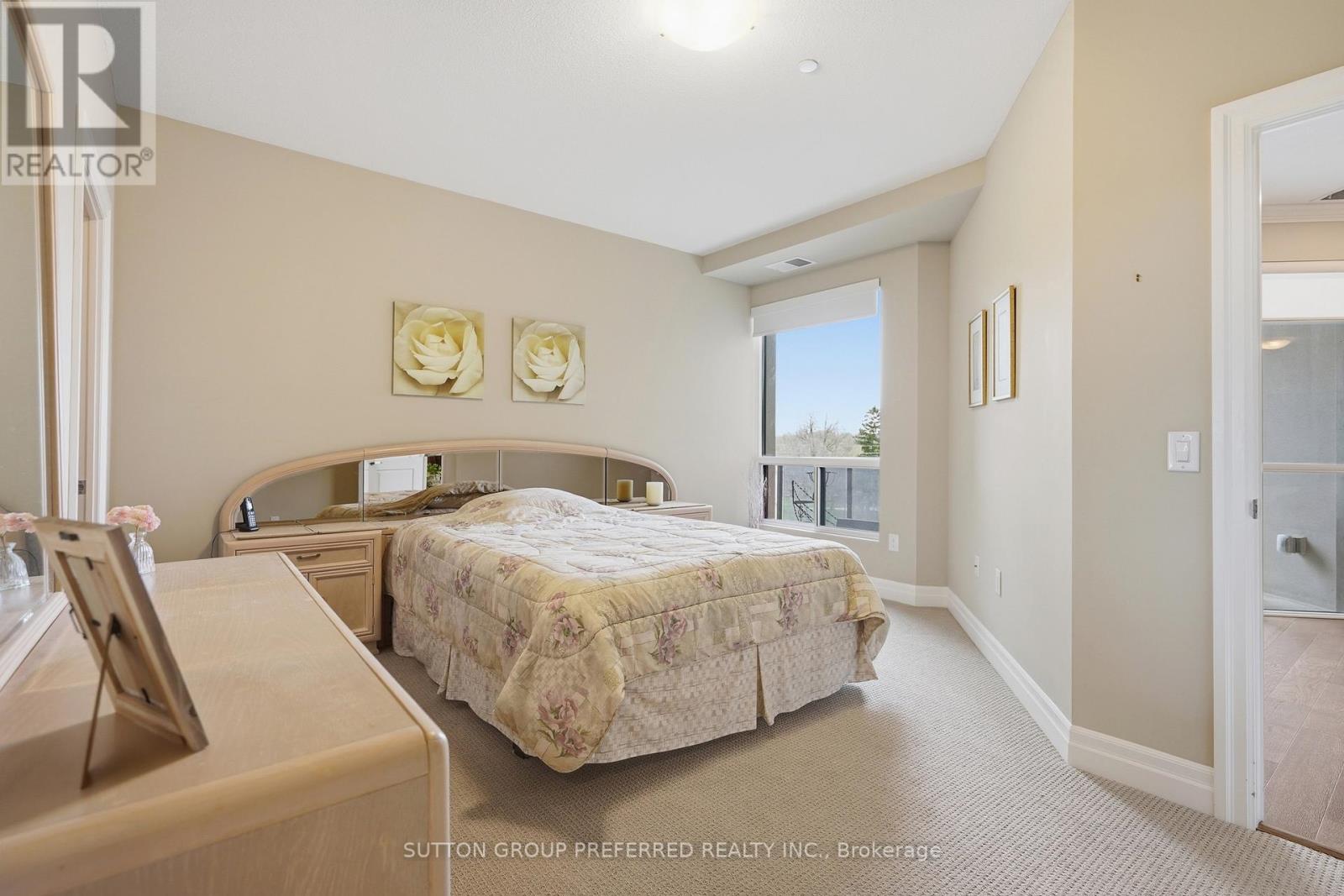 401 - 1200 COMMISSIONERS ROAD W — photo 22