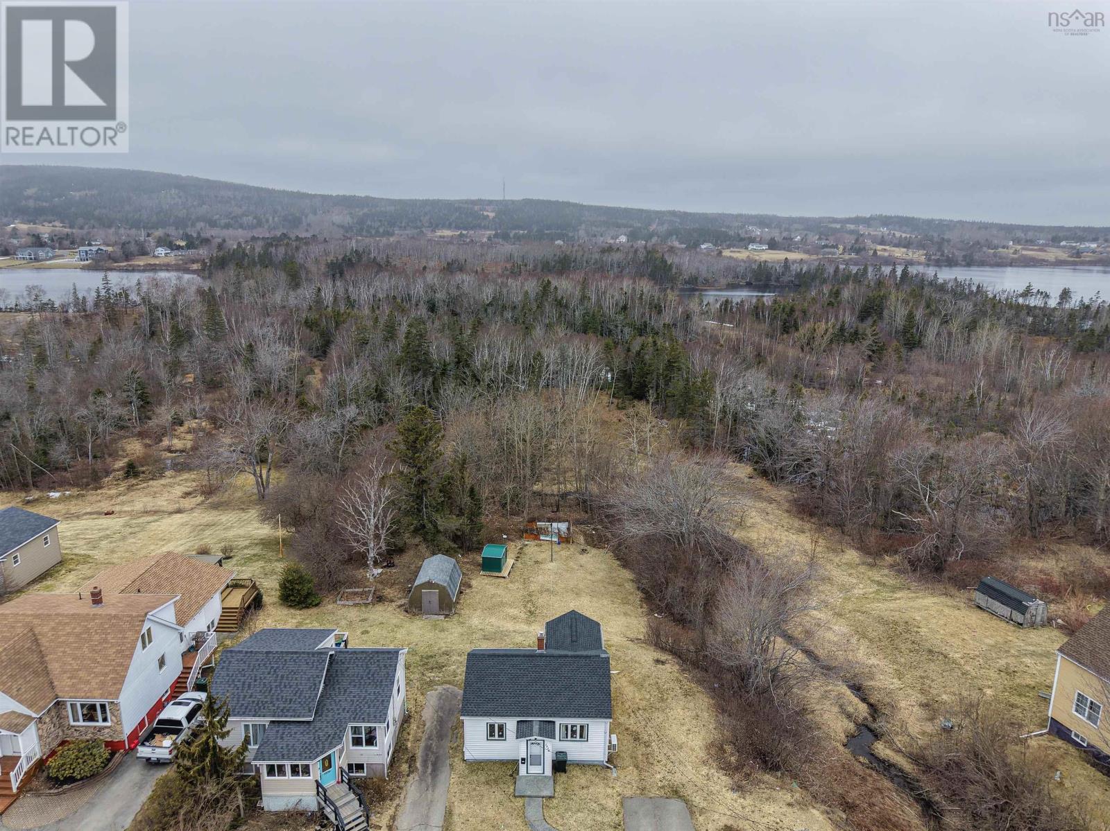 Property 23 of 29 of 1934 Kings Road