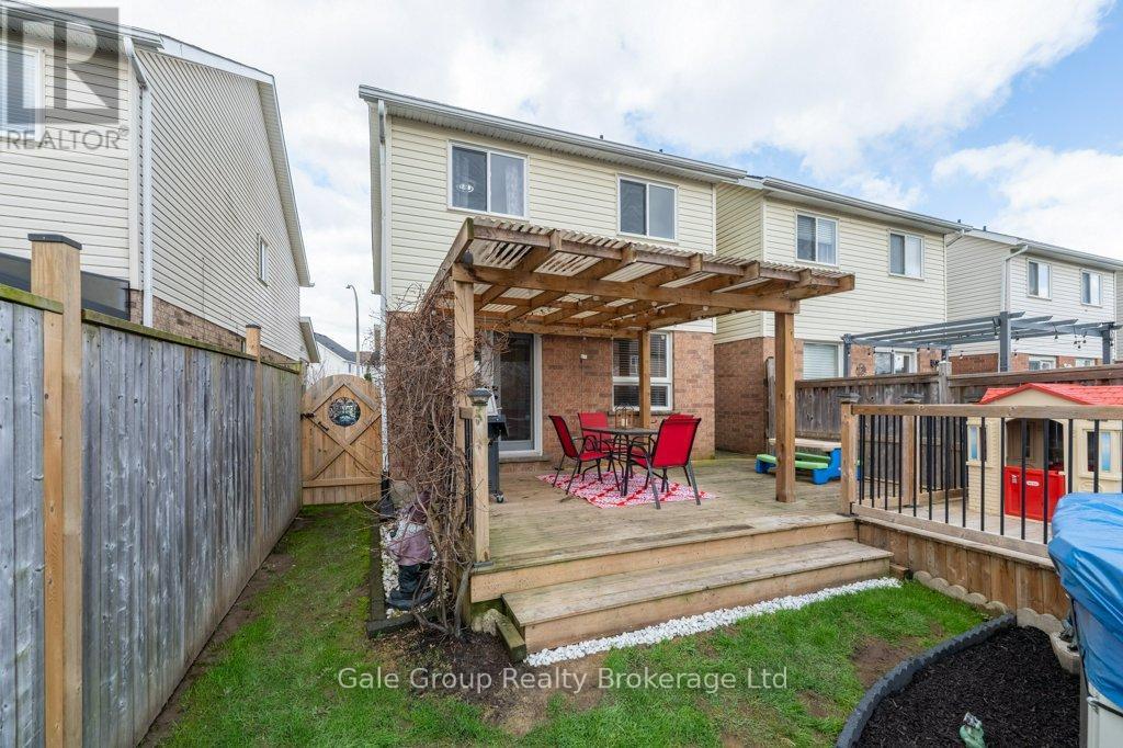 34 MOUNTAIN LAUREL CRESCENT — photo 40