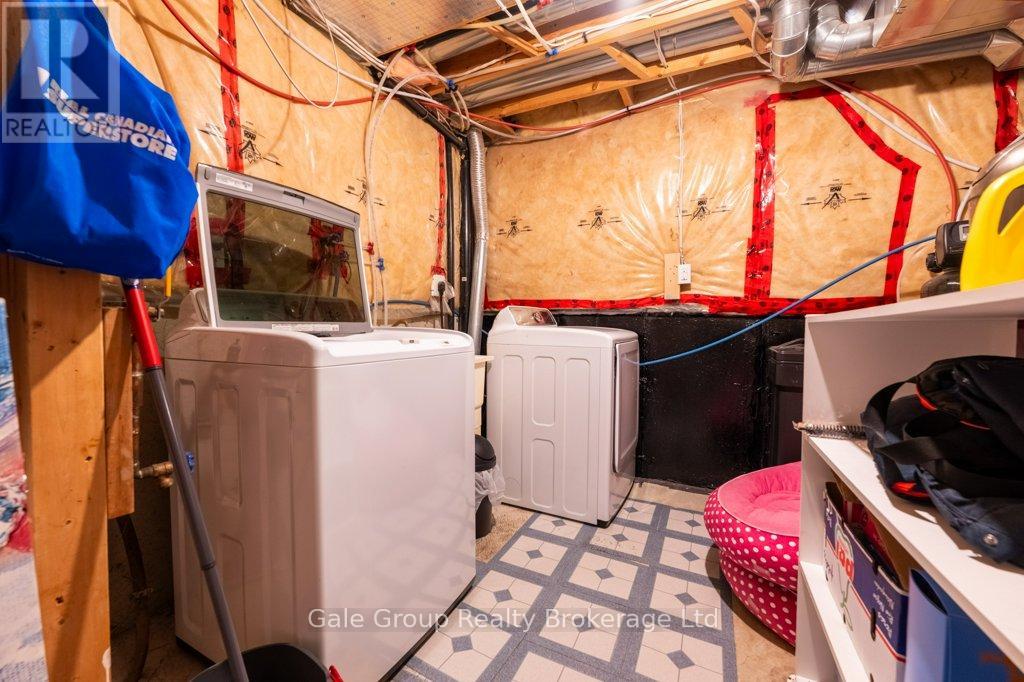 34 MOUNTAIN LAUREL CRESCENT — photo 41