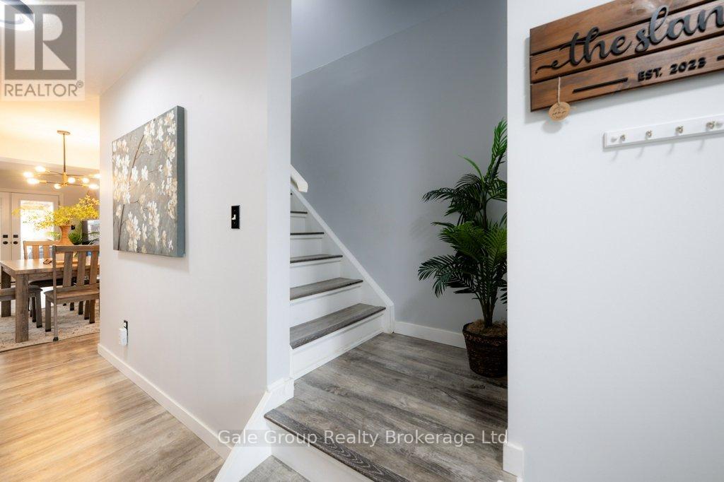 34 MOUNTAIN LAUREL CRESCENT — photo 7