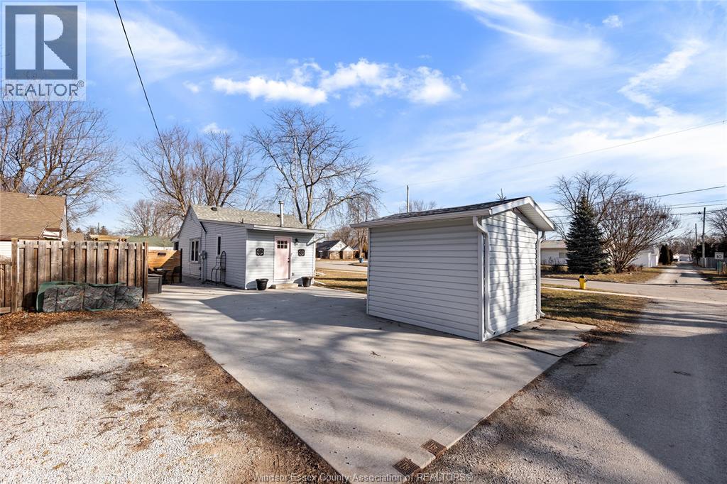 37 RICHARDSON AVENUE — photo 20