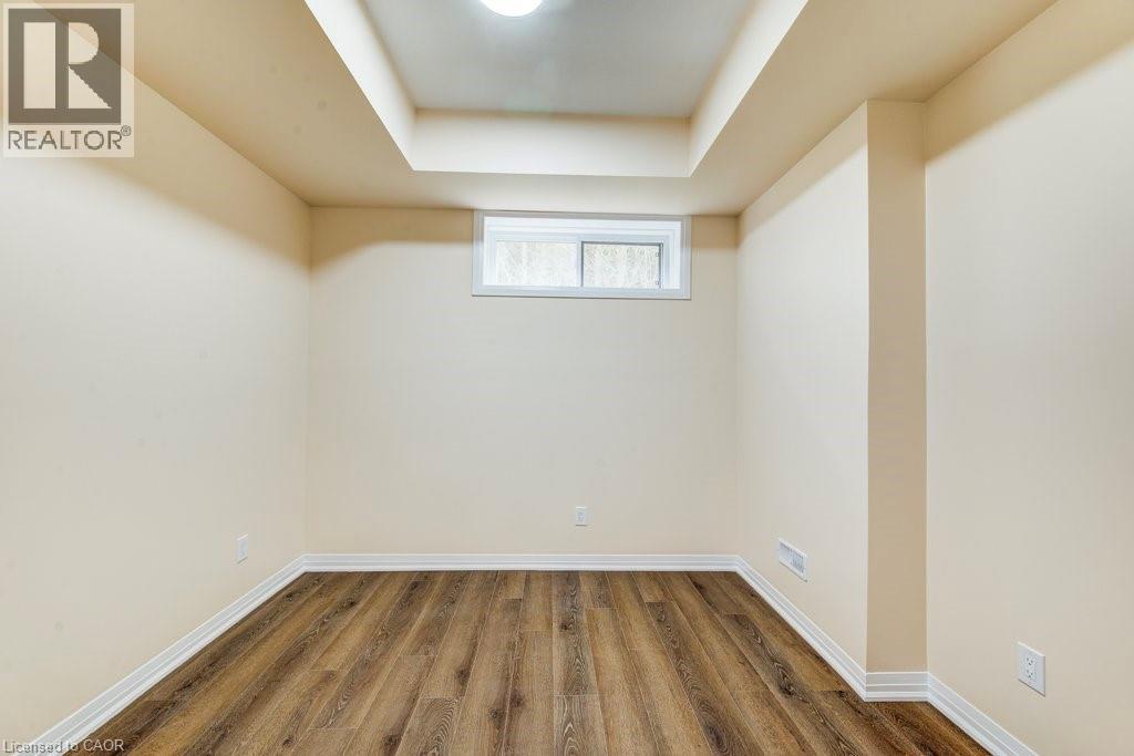 #57 25 ISHERWOOD Avenue - 19