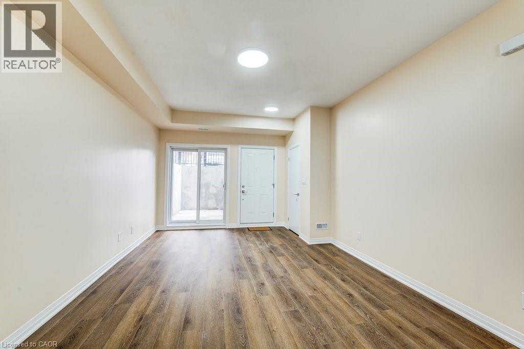 25 ISHERWOOD Avenue Unit# 57, Cambridge, Ontario, N1R0E2 — Photo 6
