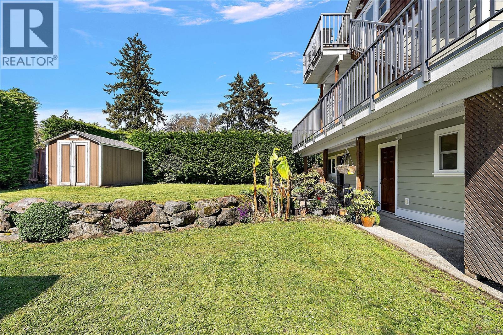 4190 INTERURBAN RD - 31