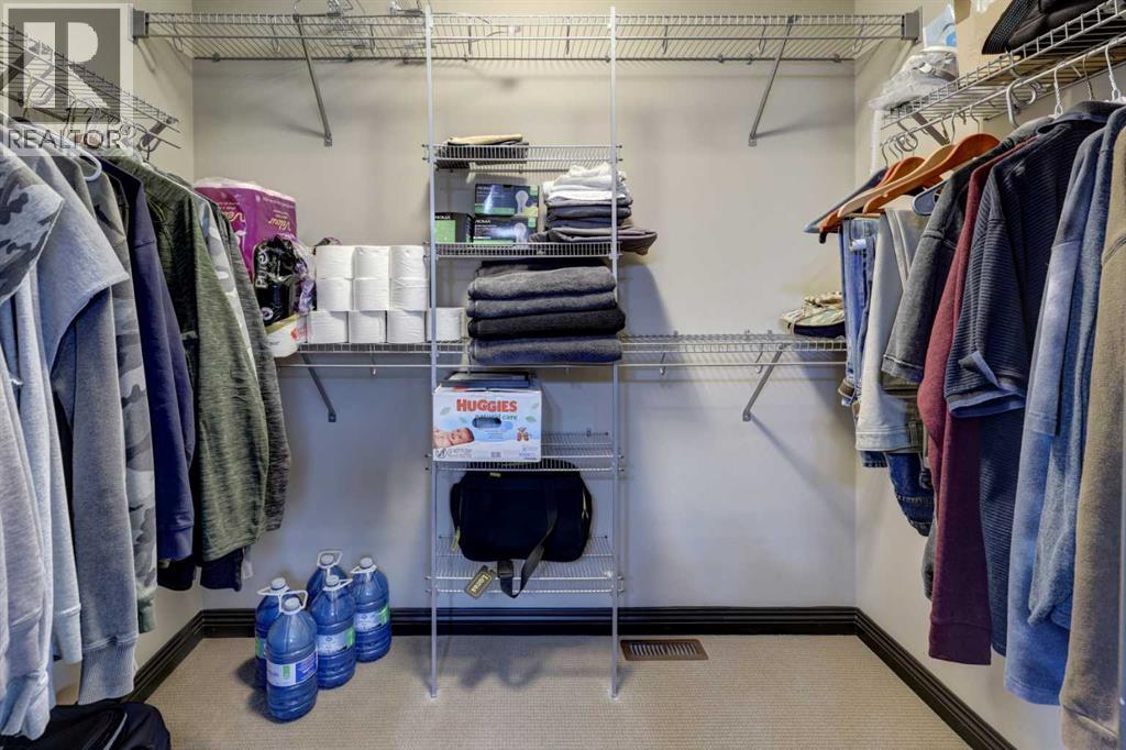 168 Sunset View, Cochrane