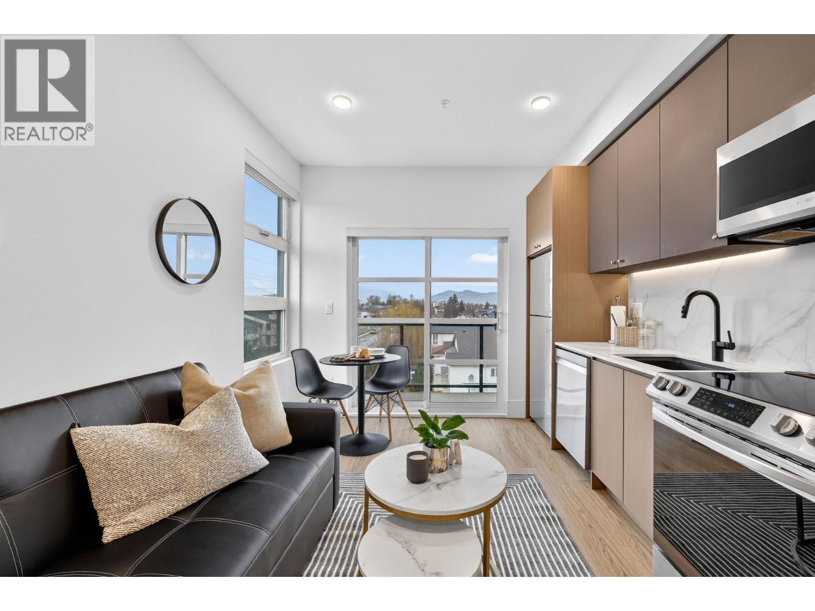 418 720 KLO Road, Kelowna