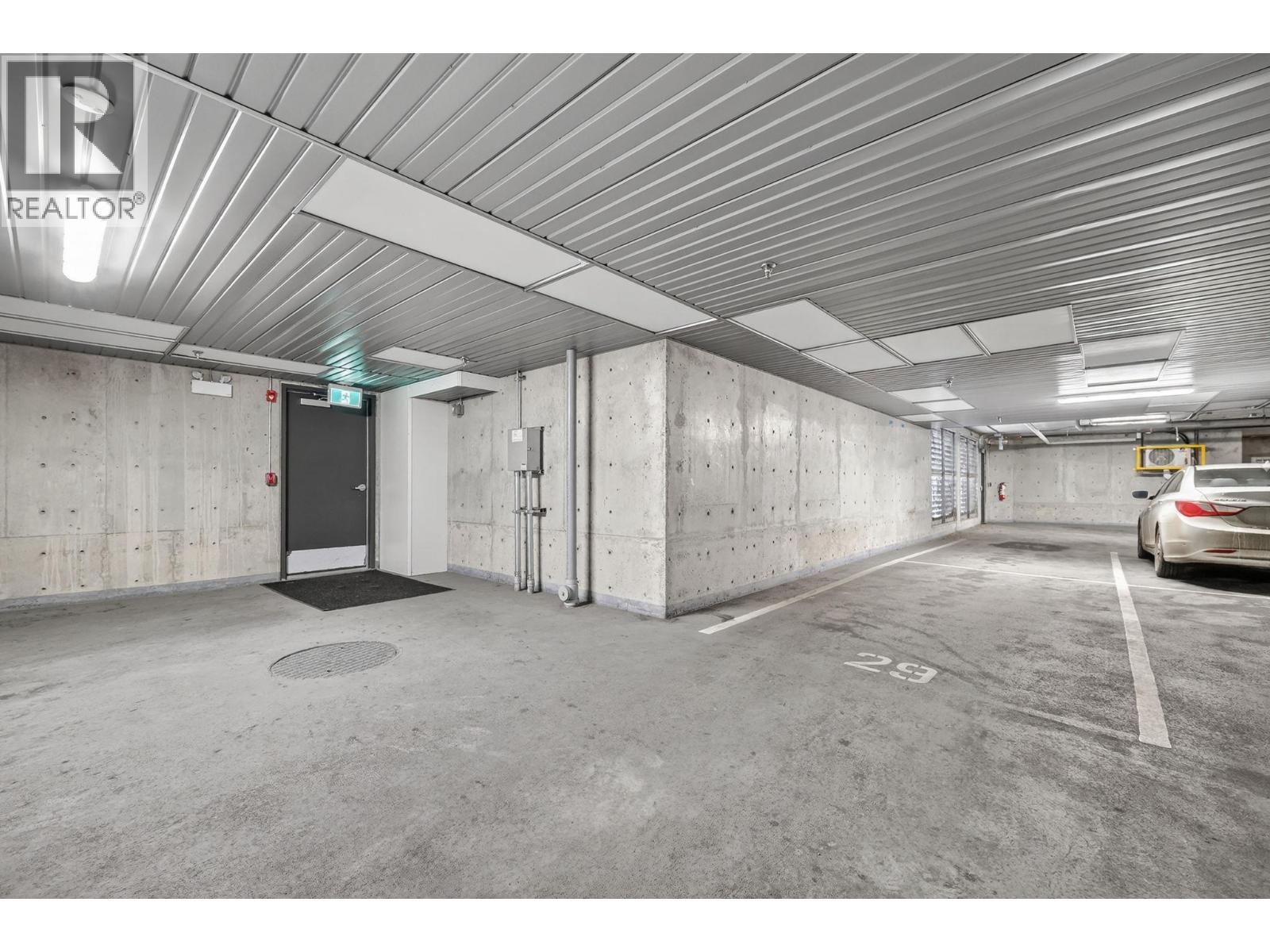 418 720 KLO Road, Kelowna