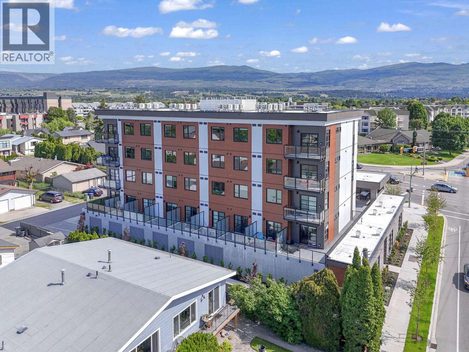 418 720 KLO Road, Kelowna