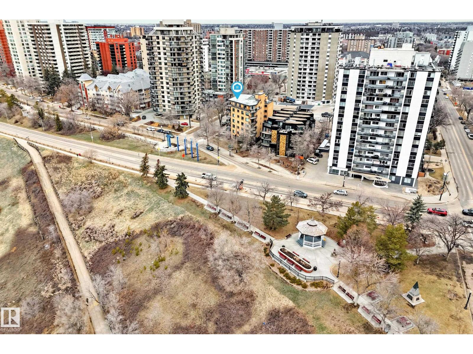 #716 10011 117 ST NW - 3
