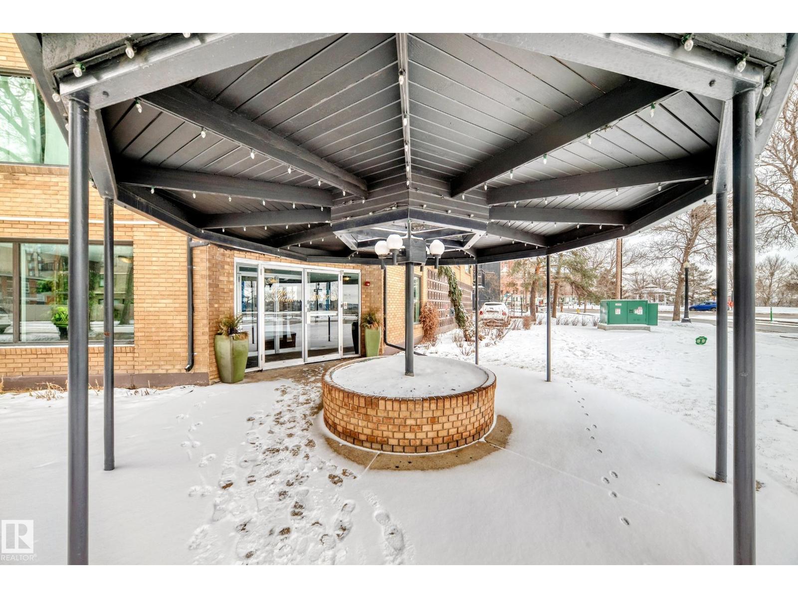 #716 10011 117 ST NW - 49