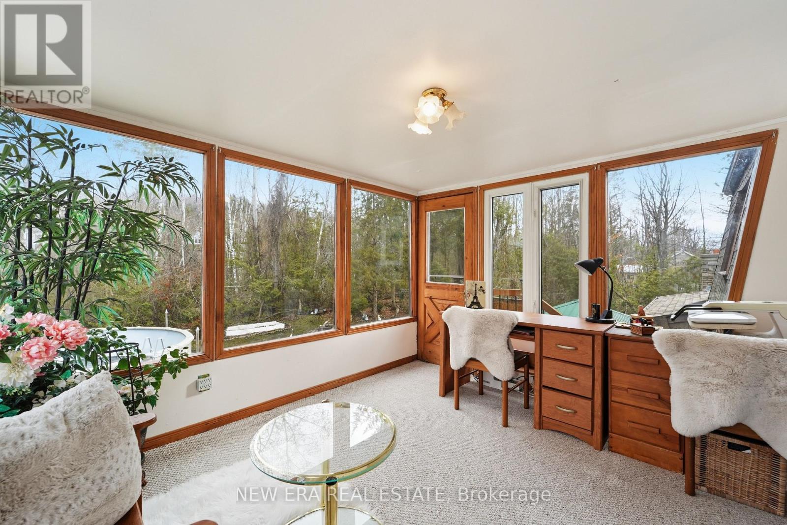 645 HATTON AVENUE - 29