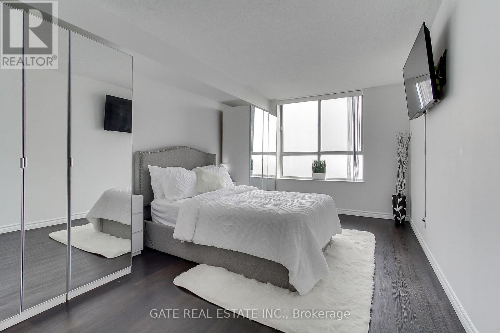 #1710 330 MCCOWAN ROAD - 15