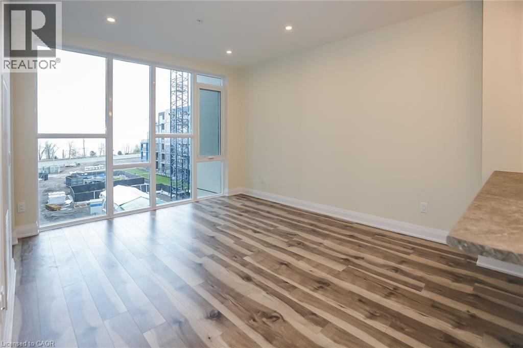 16 CONCORD Place Unit# 430, Grimsby, Ontario, L3M5L8 — Photo 14
