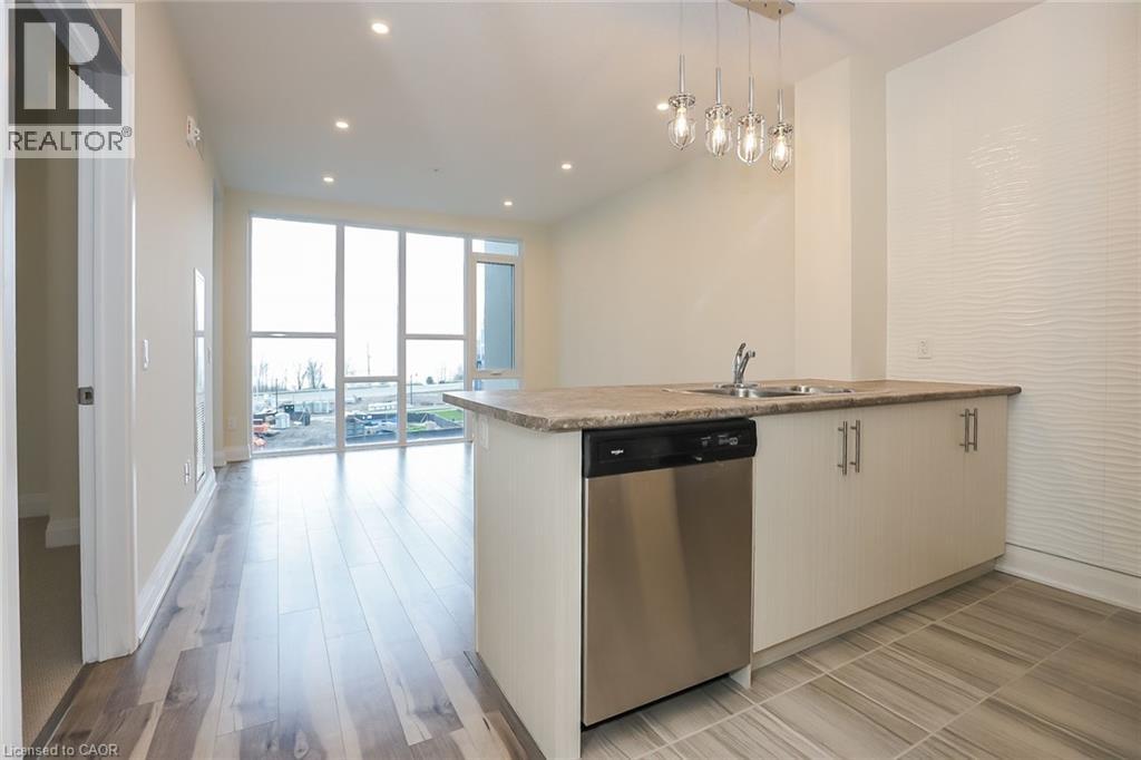 16 CONCORD Place Unit# 430, Grimsby, Ontario, L3M5L8 — Photo 11