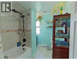 Laundry room - 4478 Michigan Ave, Powell River, BC V8A2S5 Photo 15