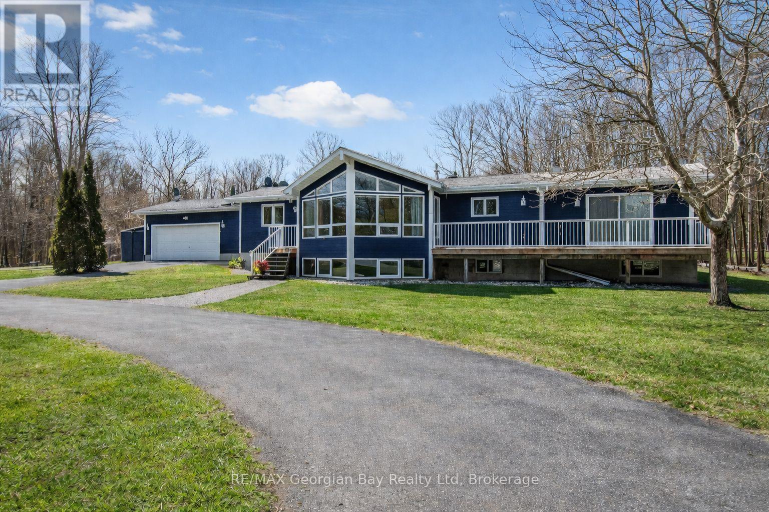 3 OAKDALE COURT - 1