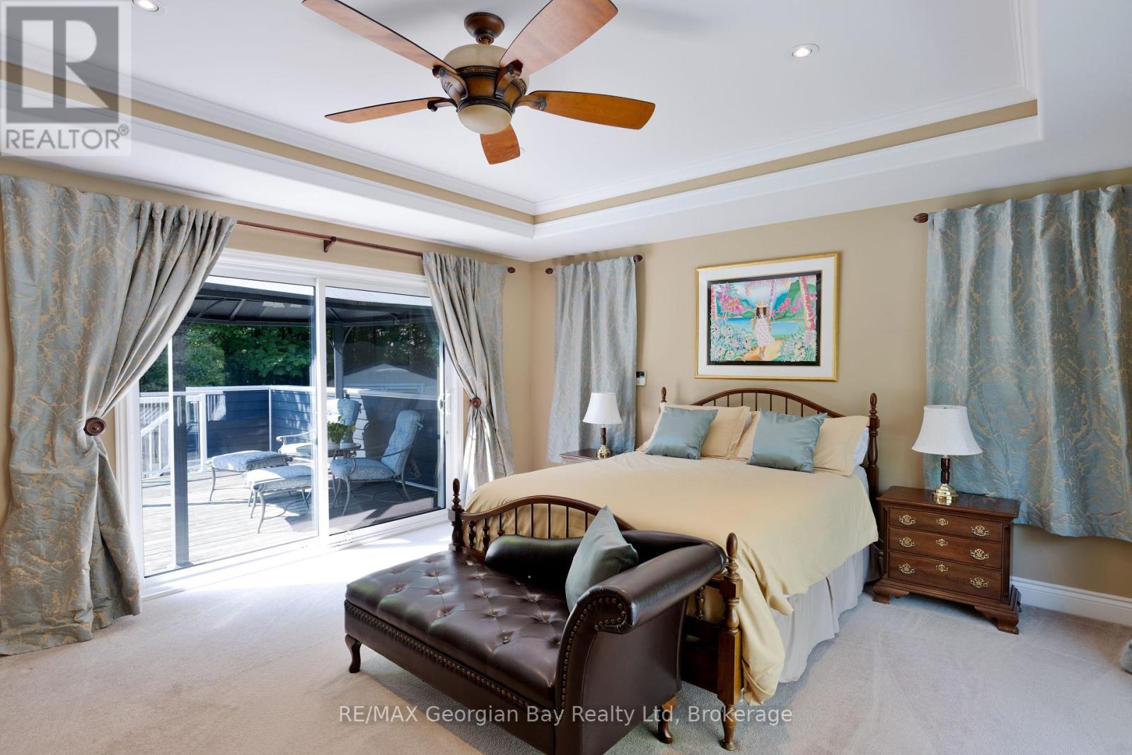 3 OAKDALE COURT - 18