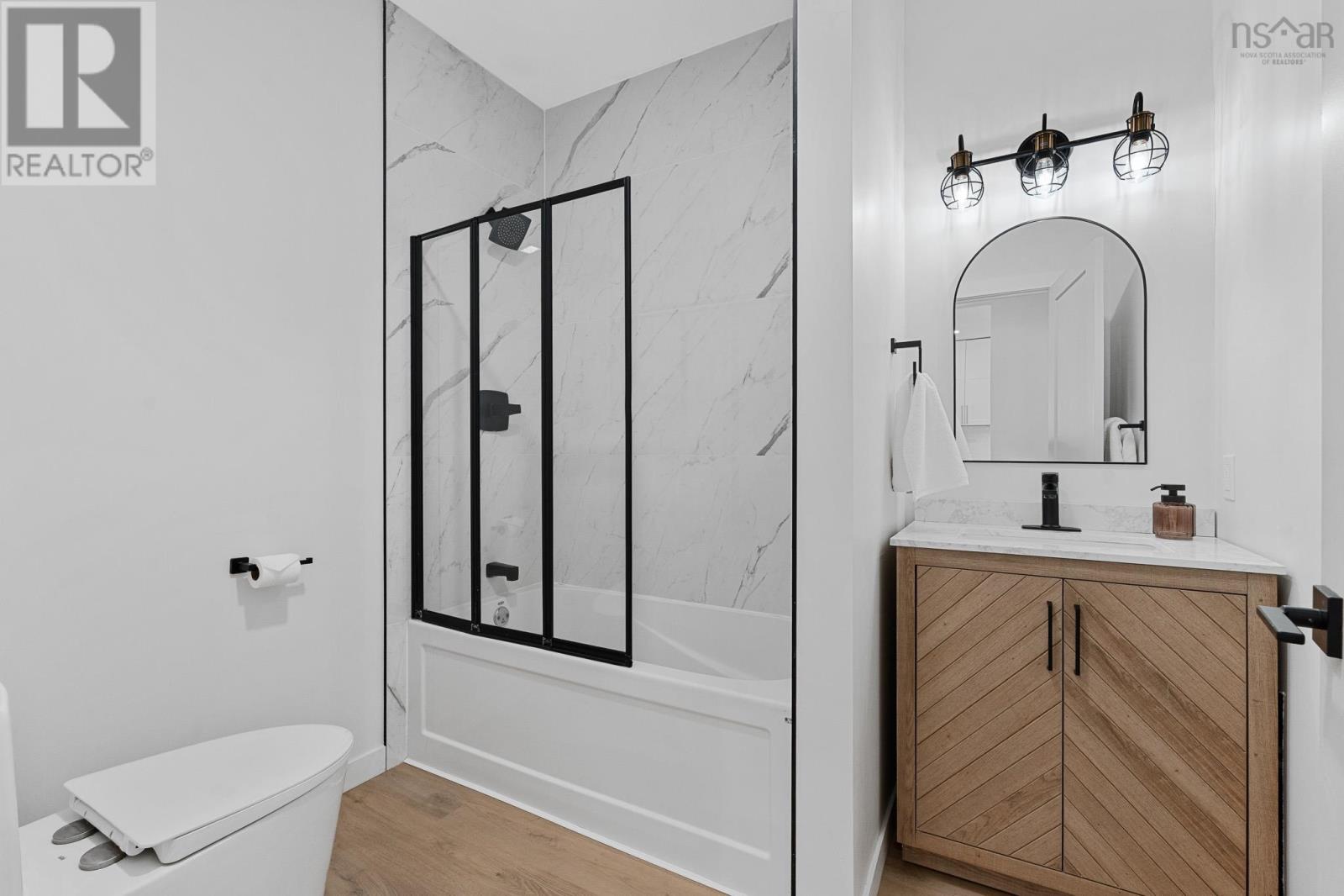 Property 33 of 49 of 15 Chalet Crescent