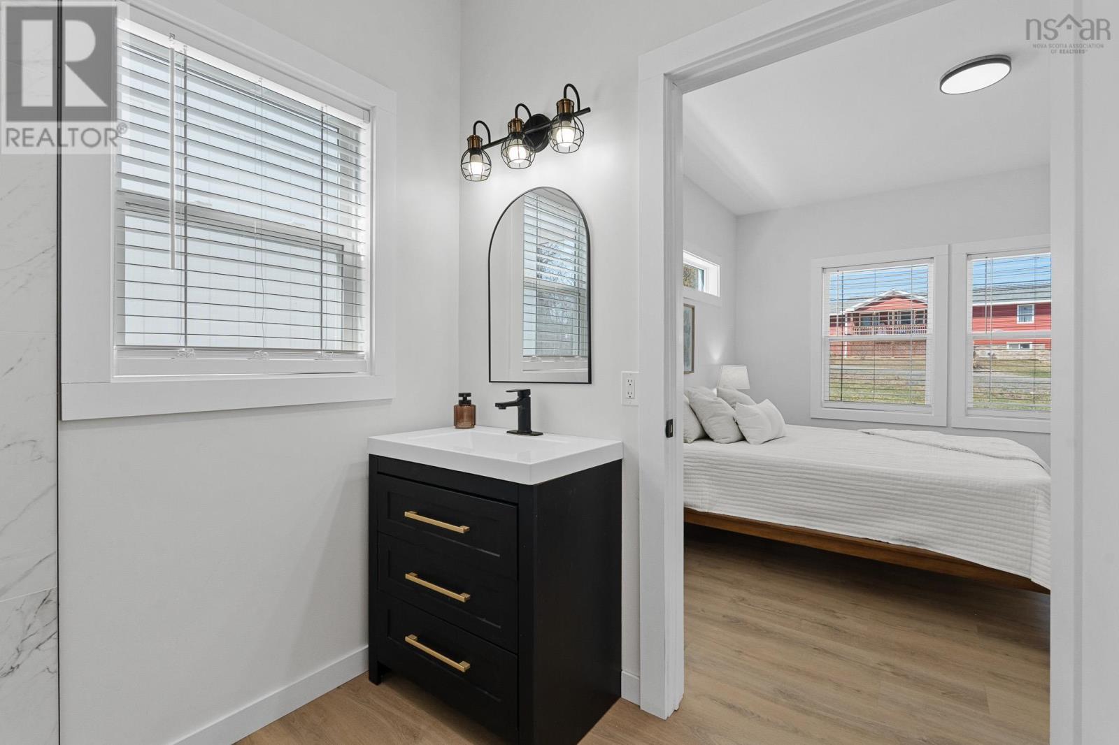 Property 30 of 49 of 15 Chalet Crescent