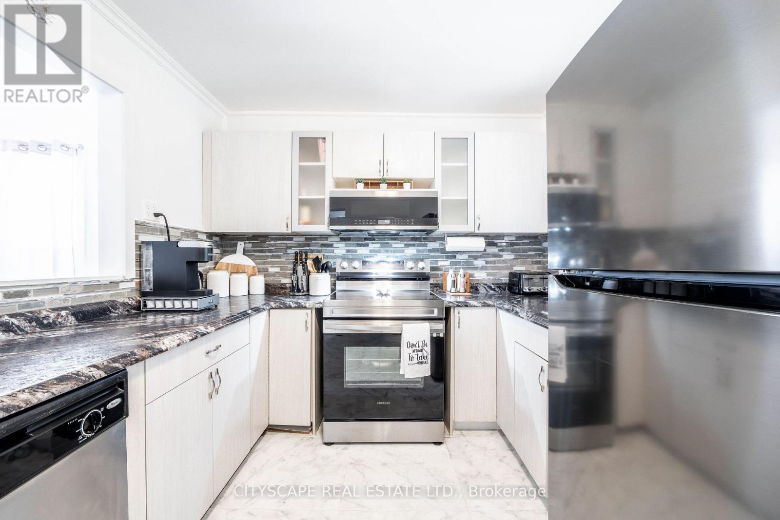 5073 KITCHENER STREET - 15