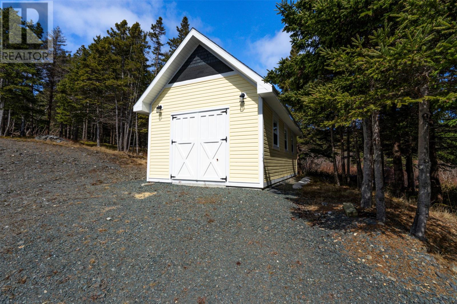 7-9 Frost's Lane — photo 48