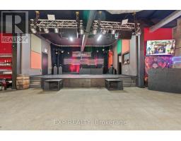 3030 Dundas Street W, Toronto, ON M6P1Z3 Photo 18