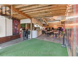 3030 Dundas Street W, Toronto, ON M6P1Z3 Photo 11