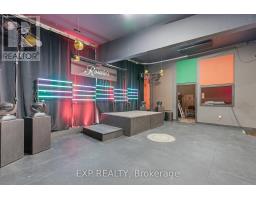 3030 Dundas Street W, Toronto, ON M6P1Z3 Photo 19