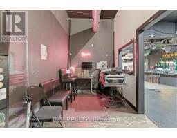 3030 Dundas Street W, Toronto, ON M6P1Z3 Photo 23