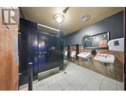 3030 Dundas Street W, Toronto, ON M6P1Z3 Photo 32