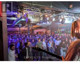 3030 Dundas Street W, Toronto, ON M6P1Z3 Photo 8