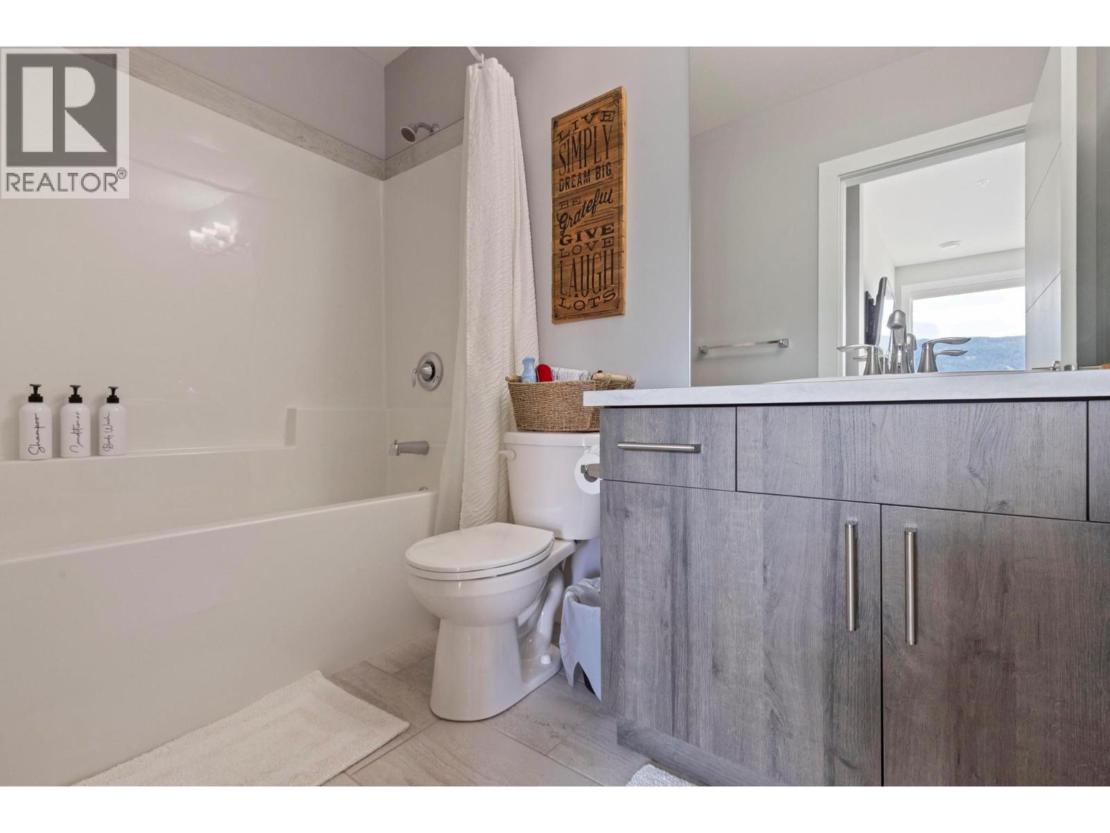  11582 Middleton Road South, Lake Country