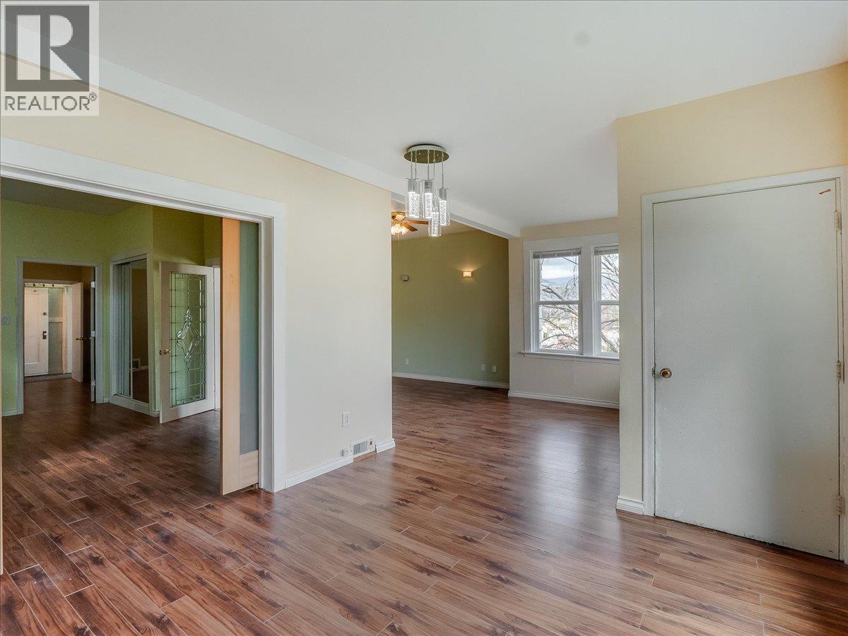 1472 Green Avenue Lane - 29