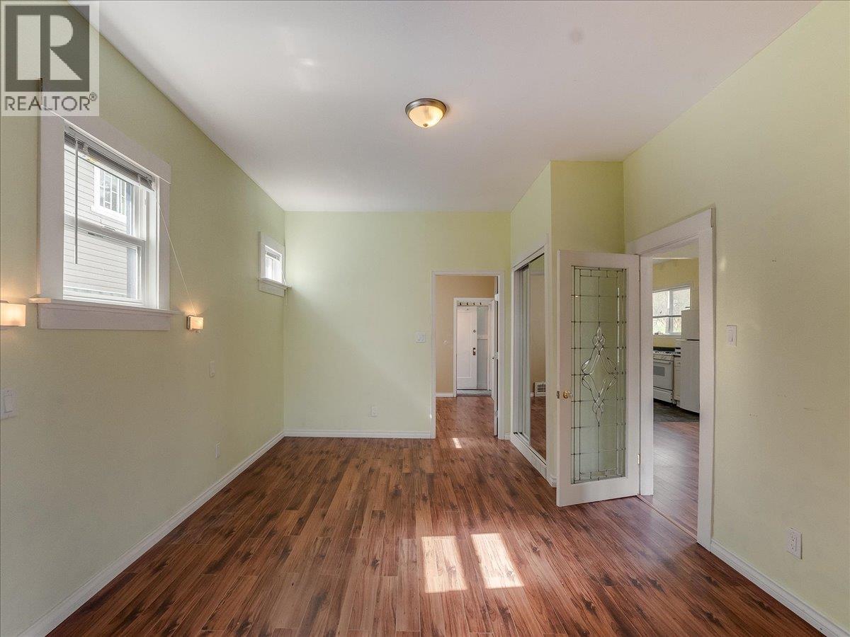 1472 Green Avenue Lane - 32