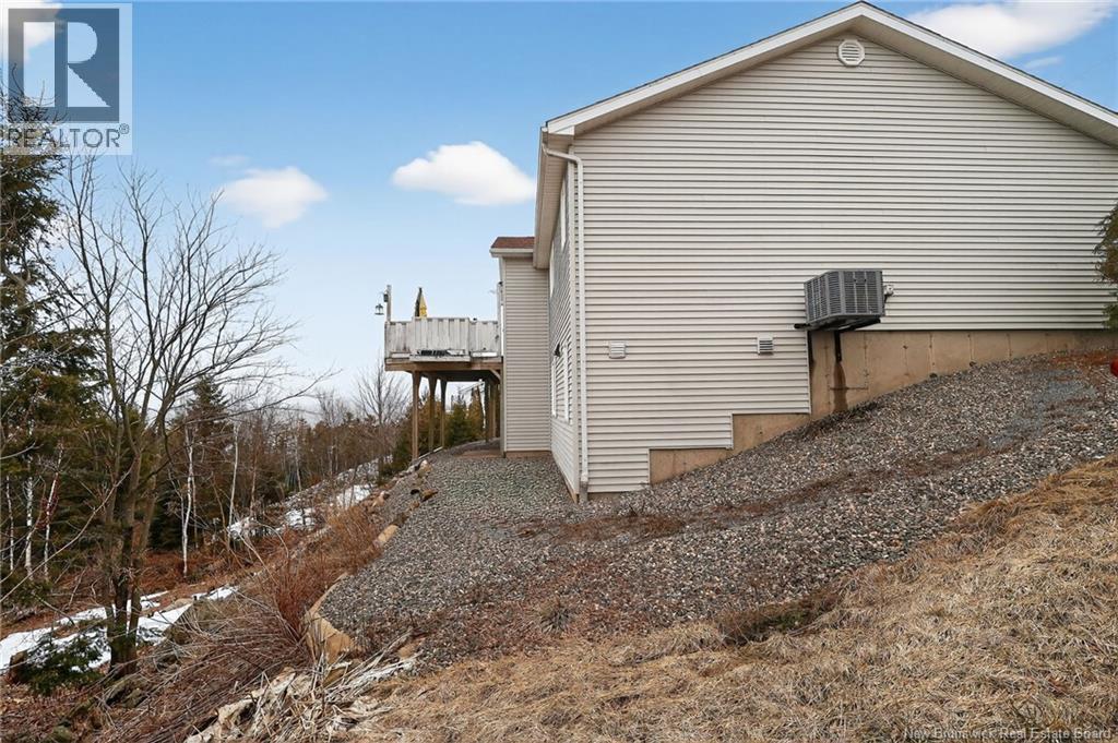 38 Edgemount Dr — photo 9