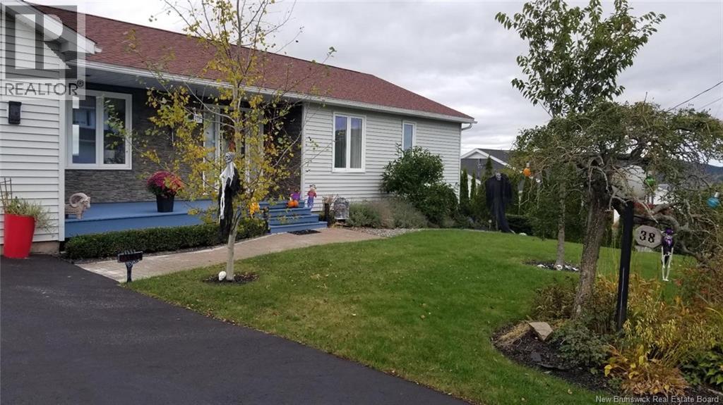 38 Edgemount Dr — photo 41