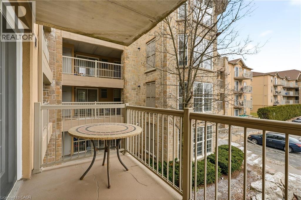 1820 WALKERS Line Unit# 213, Burlington, Ontario, L7M4V4 — Photo 26